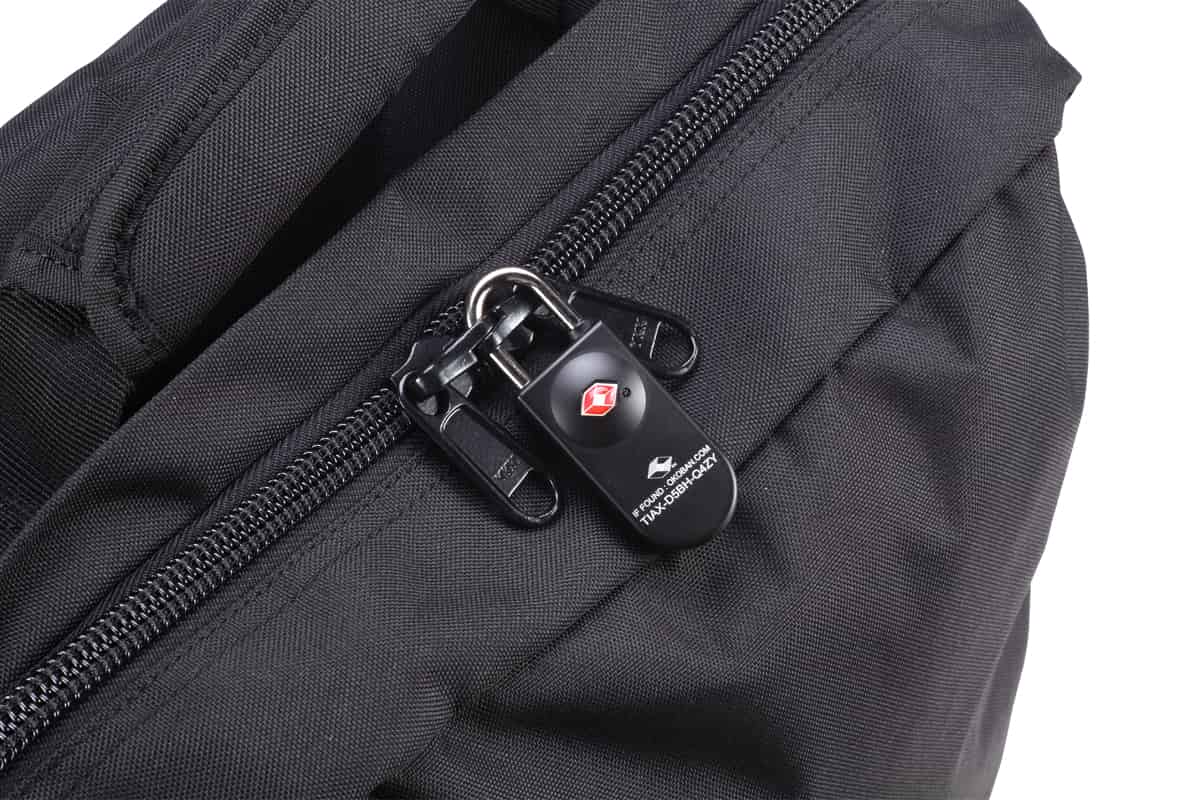 Mochila Cabin Zero CLASSIC 28 Litros ABSOLUTE BLACK - Imagen 6